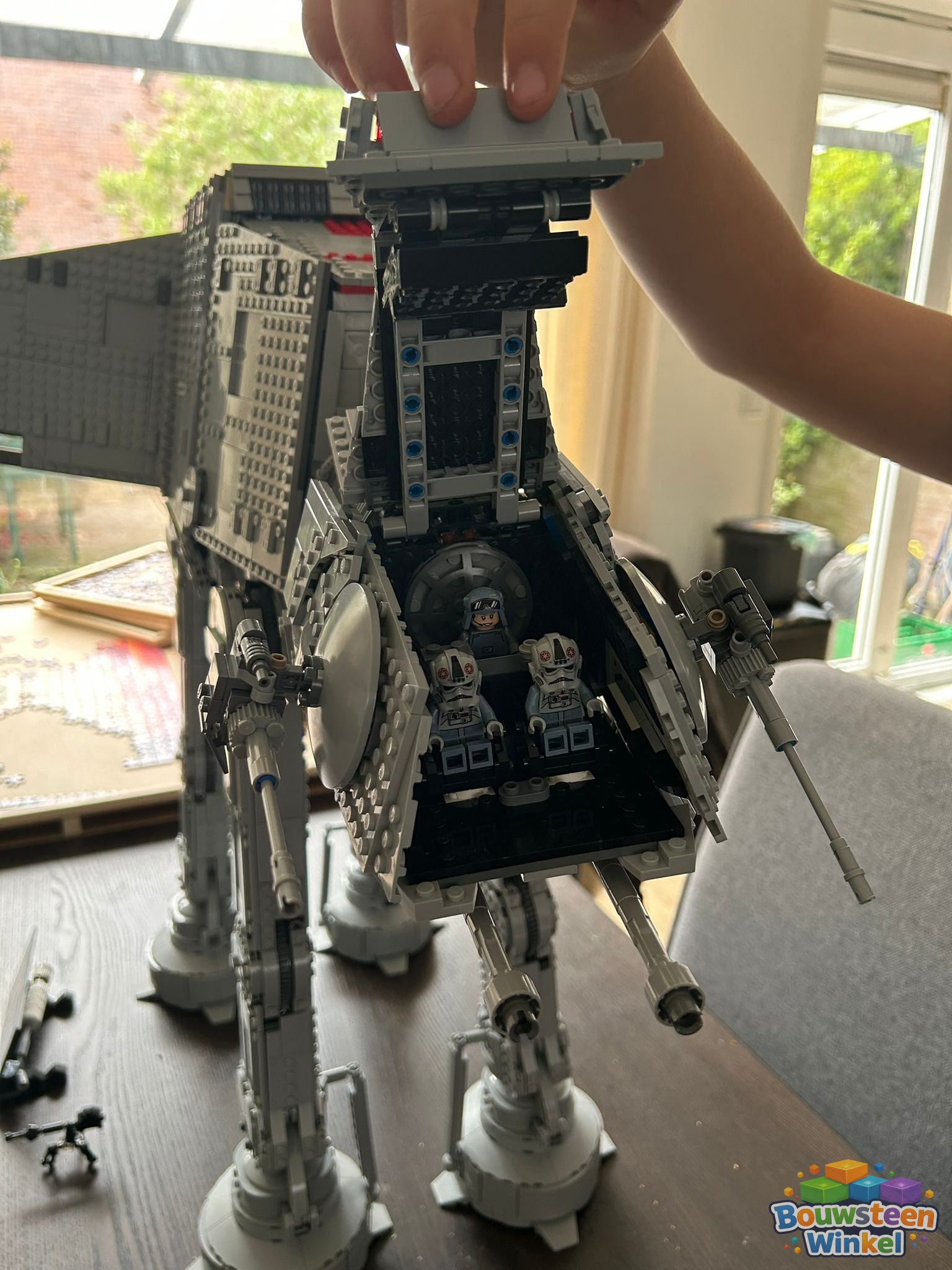 LEGO Star Wars AT-AT - 75313, gebouwd en ingestuurd door een huurder van Bouwsteenwinkel